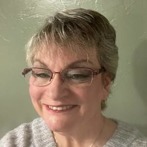 Meet your Posher, Anita